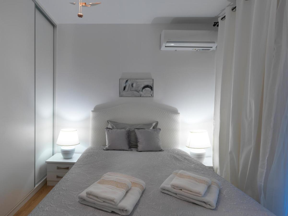 Elegant Apartment In Glyfada 아테네 외부 사진