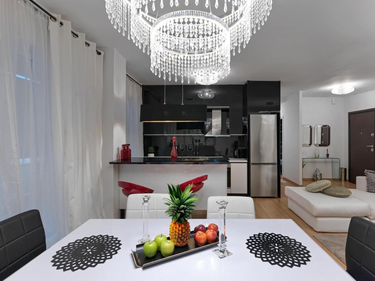 Elegant Apartment In Glyfada 아테네 외부 사진