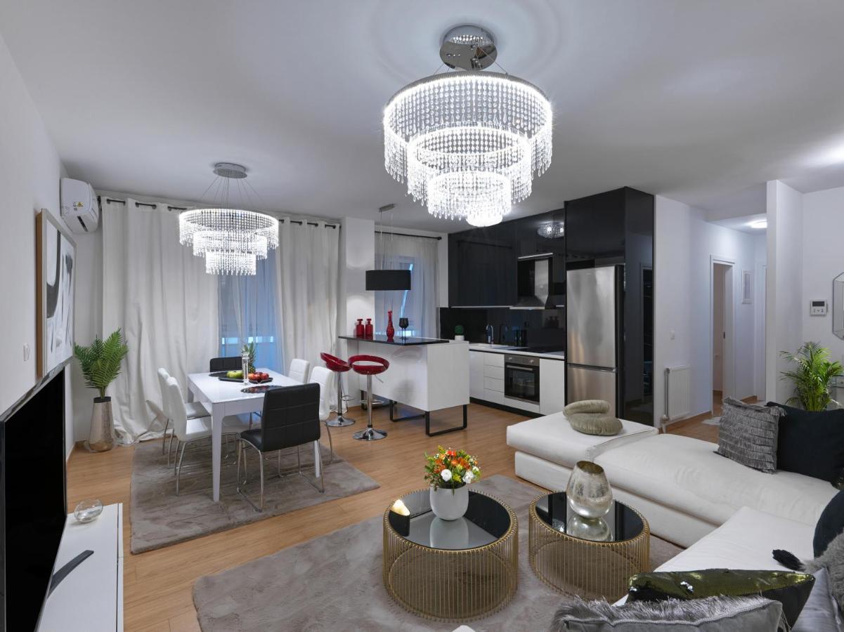 Elegant Apartment In Glyfada 아테네 외부 사진